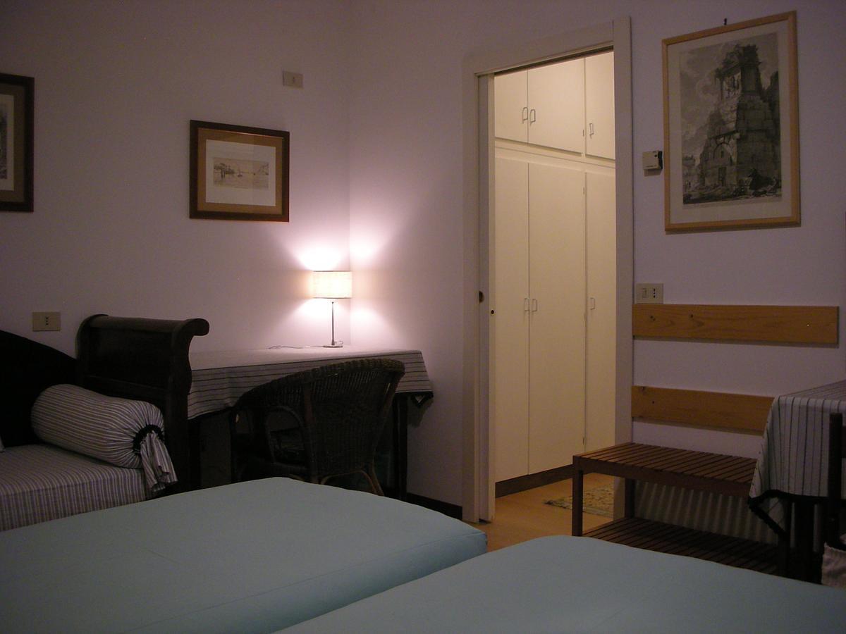 Trattoria Traversi Berbenno di Valtellina Camera foto