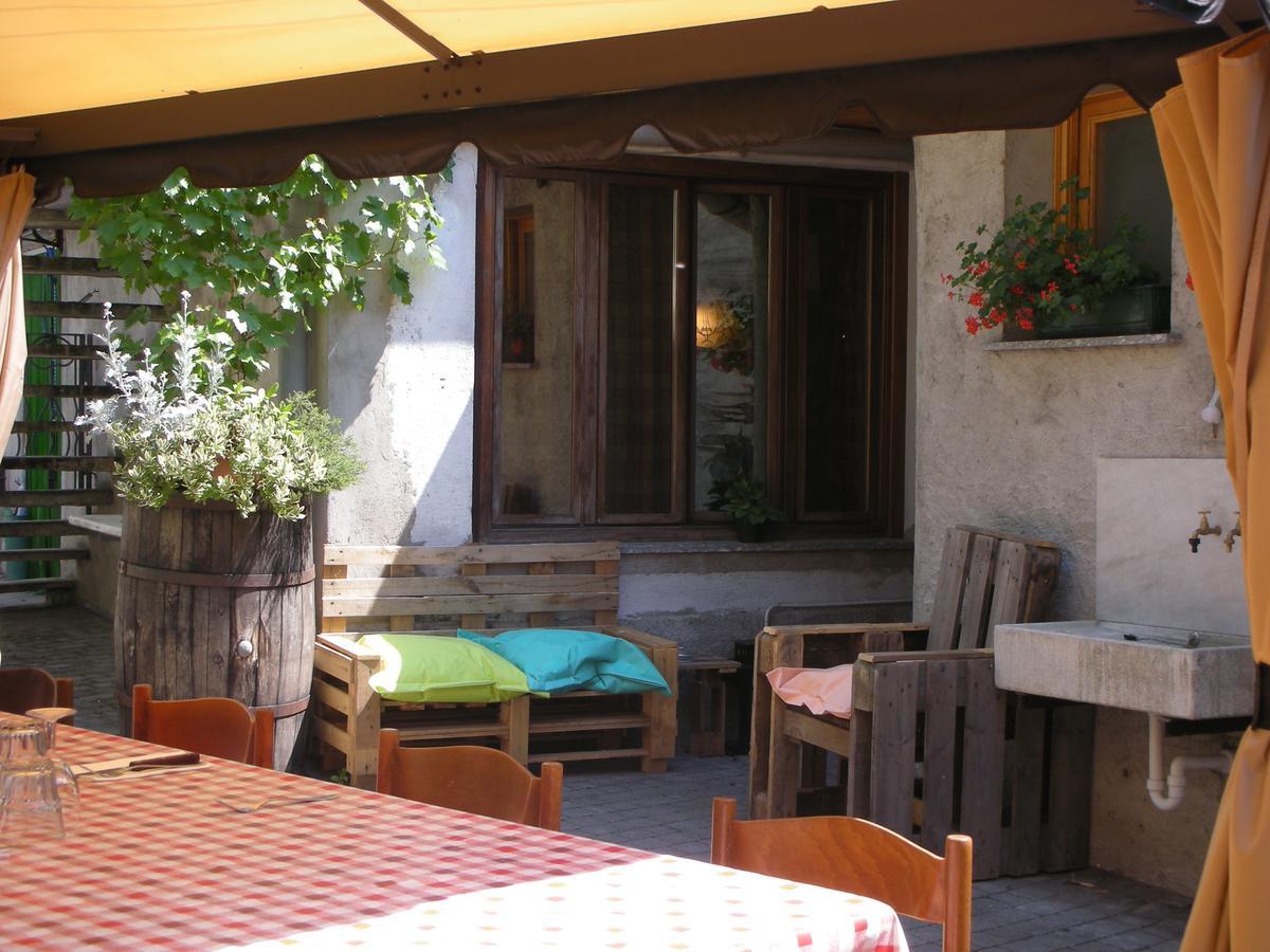 Trattoria Traversi Berbenno di Valtellina Esterno foto