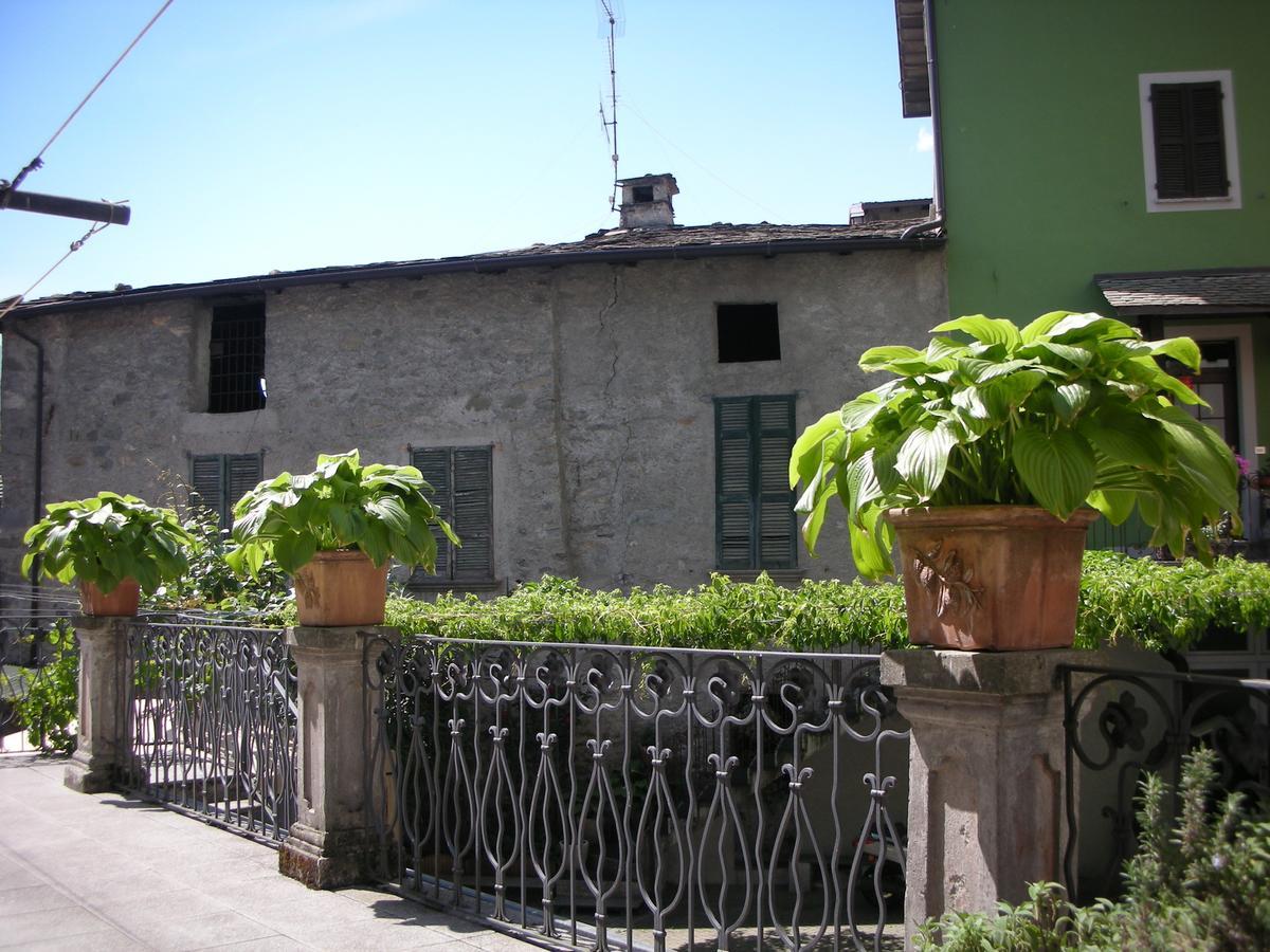 Trattoria Traversi Berbenno di Valtellina Esterno foto