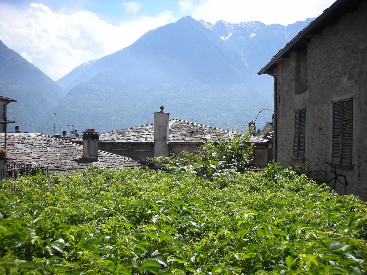 Trattoria Traversi Berbenno di Valtellina Esterno foto